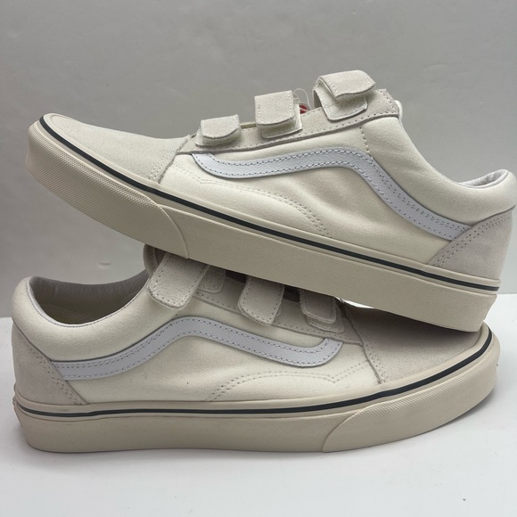 Vans Mn Cream Vans Old Skool Velcro 
Marshmallow/Turtledove
VN0A3D29R2S Sneakers - Picture 12 of 16
